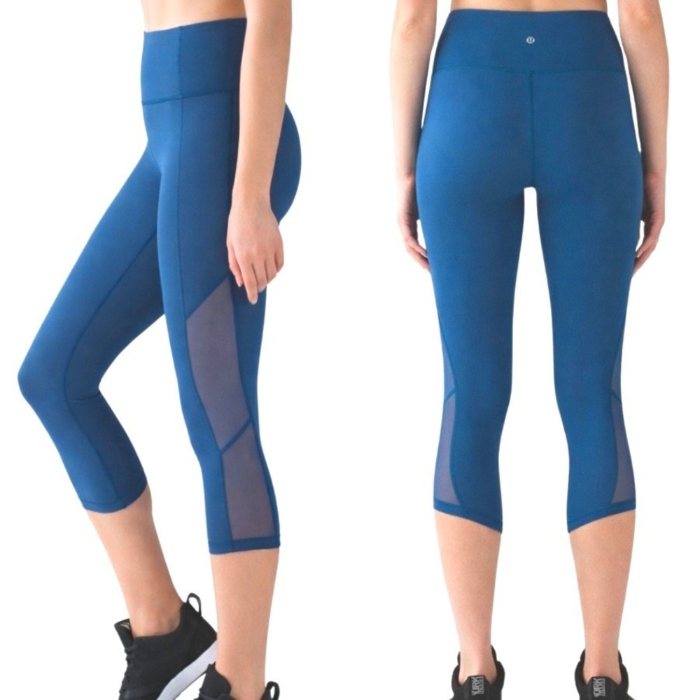 Lululemon Sole Training Crop Poseidon Blue Mesh Panel Leggings W6ADCS Size 4